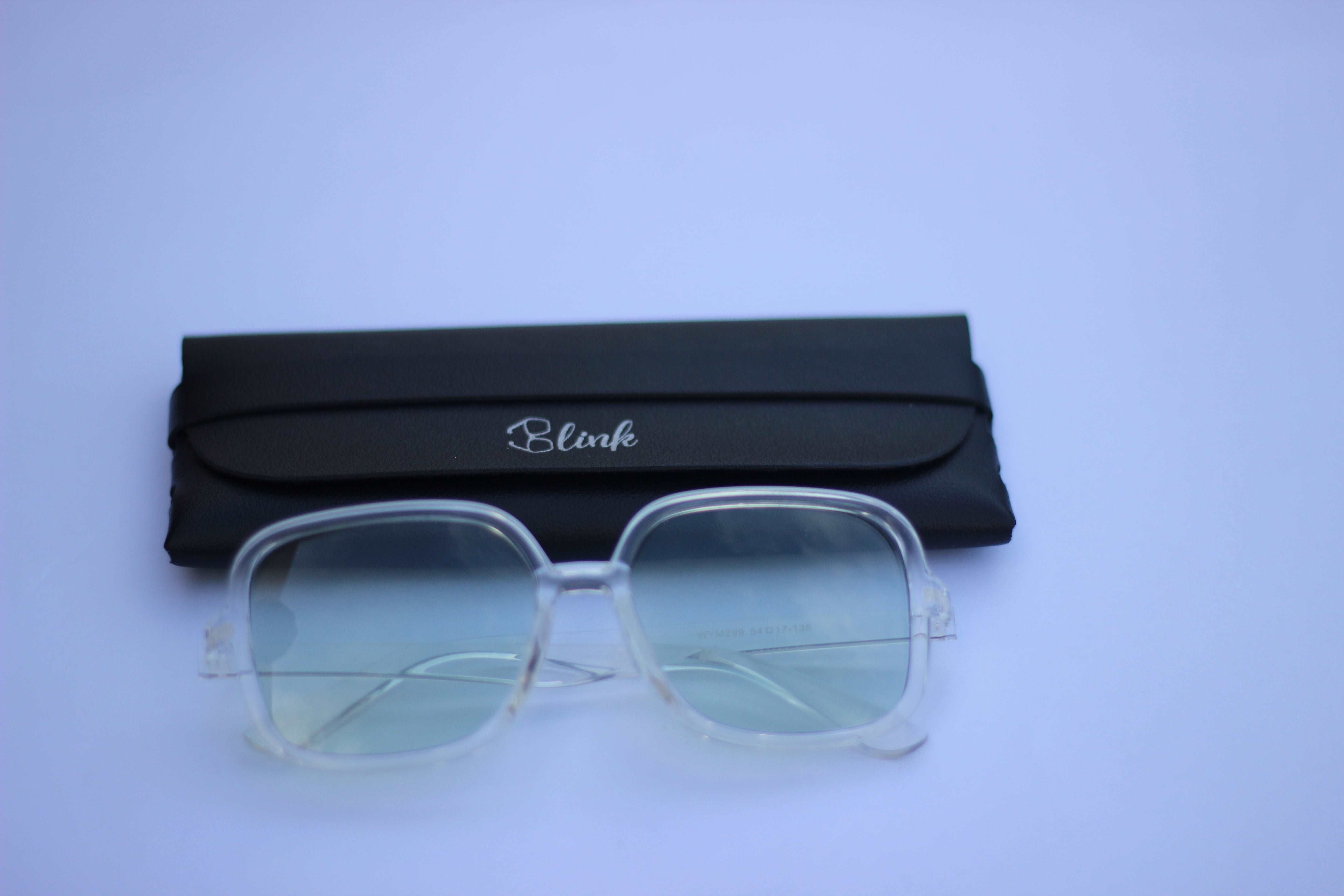 Transition Glasses with Screen Protection Classic Frame Design